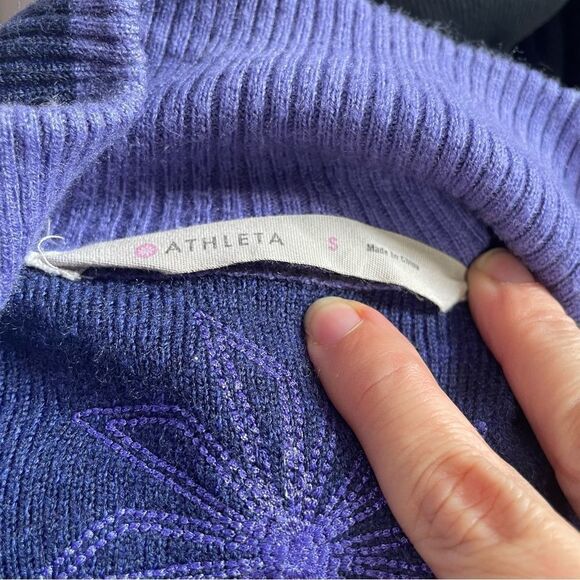 Athleta Giant Slalom Full Zipper Embroidered Back Wool Blend Sweater Jacket - Picture 9 of 10